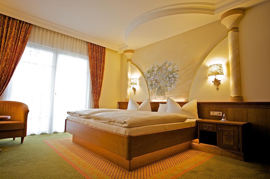 Hotel Am Schlossberg Erding Eksteriør bilde