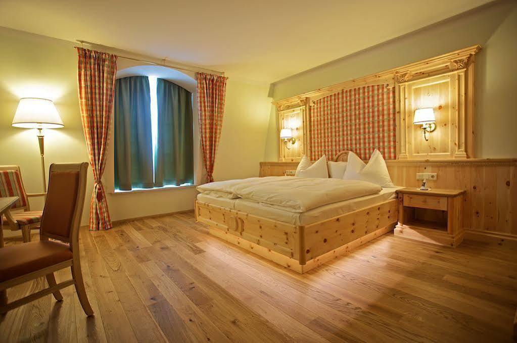 Hotel Am Schlossberg Erding Eksteriør bilde